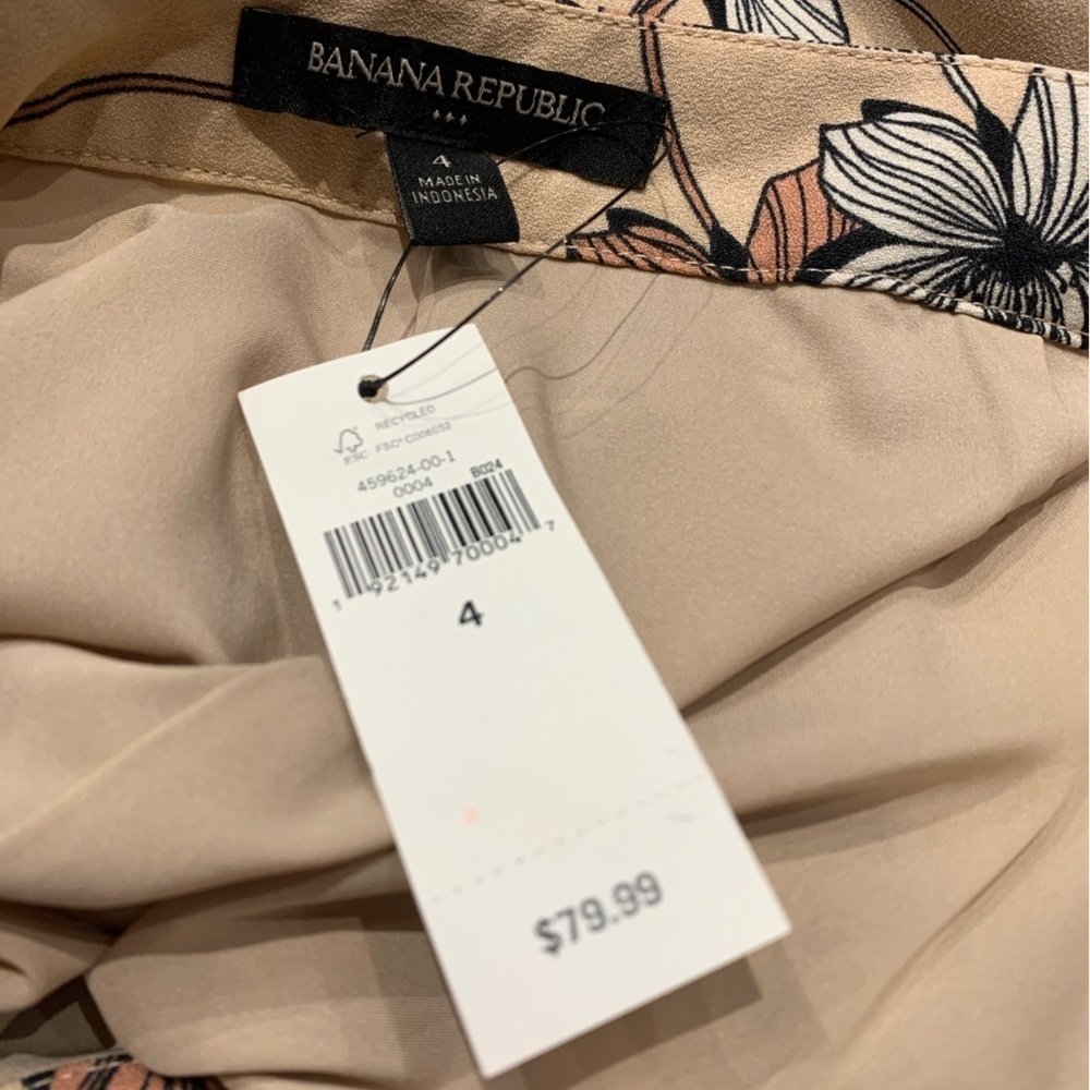 NWT Banana Republic Flare Floral Print Skirt - Picture 2 of 5